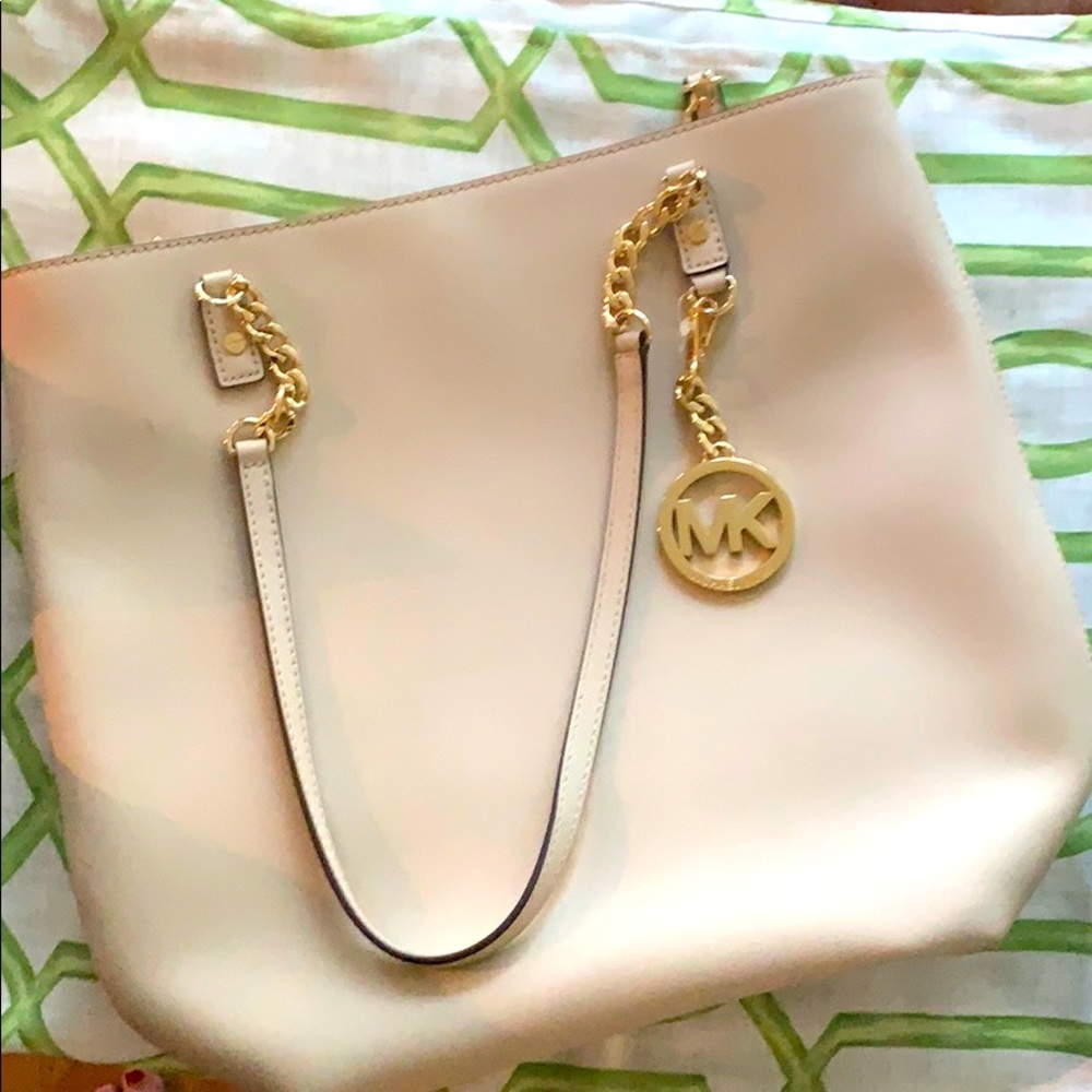 BRAND NEW Michael Kors Blush Pink & Gold Purse